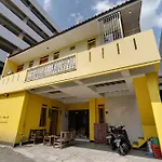 SPOT ON 91775 Pondok 14 Syariah