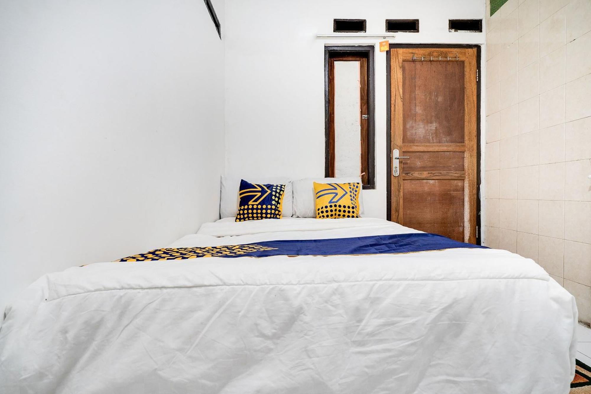 Hotel Spot On 91775 14 Syariah Bandung